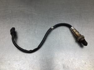 Lambda probe from a Renault Clio IV Estate/Grandtour (7R) 0.9 Energy TCE 12V 2015