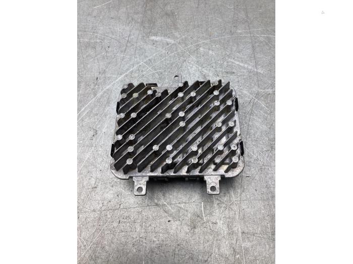 8a852014-7b7a-4c0e-b011-  