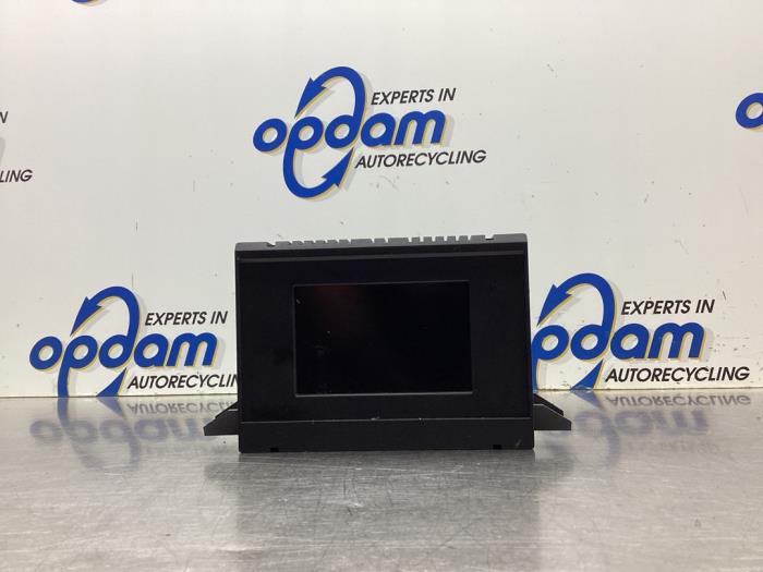 Begagnade Innerdisplay Opel Corsa D 1.3 CDTi 16V ecoFLEX Pris € 68,00 Marginaltabell erbjuds av Gebr Opdam B.V.