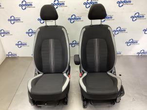 Used Set of upholstery (complete) Hyundai i10 1.0 12V Price € 550,00 Margin scheme offered by Gebr Opdam B.V.
