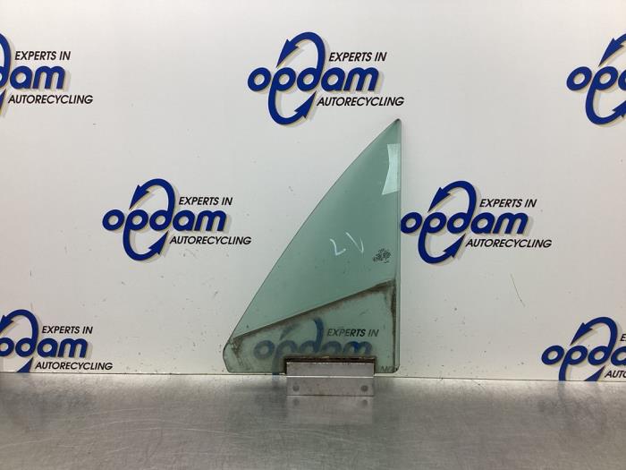 Usados Ventanilla triangular izquierda delante Audi TT (8N3) 1.8 20V Turbo Precio € 32,00 Norma de margen ofrecido por Gebr Opdam B.V.