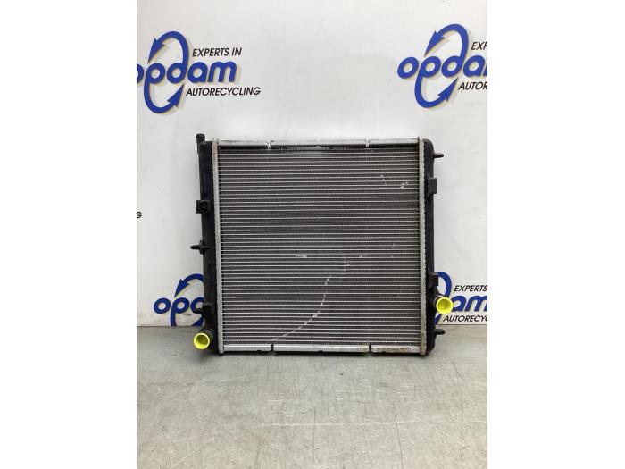 Usagé Radiateur Opel Crossland (X) 1.2 12V Euro 6 Prix € 70,00 Règlement à la marge proposé par Gebr Opdam B.V.