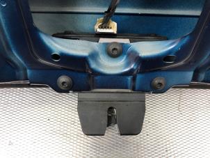 Used Tailgate lock mechanism Ford Focus 2 Wagon 1.6 Ti-VCT 16V Price € 40,00 Margin scheme offered by Gebr Opdam B.V.