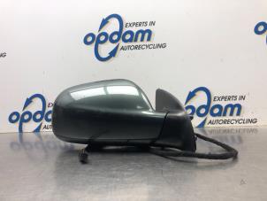 Used Wing mirror, right Peugeot 307 (3A/C/D) 1.6 16V Price € 30,00 Margin scheme offered by Gebr Opdam B.V.