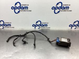 Used Cooling fin relay Mercedes A (W168) 1.7 A-170 CDI 16V Price € 40,00 Margin scheme offered by Gebr Opdam B.V.