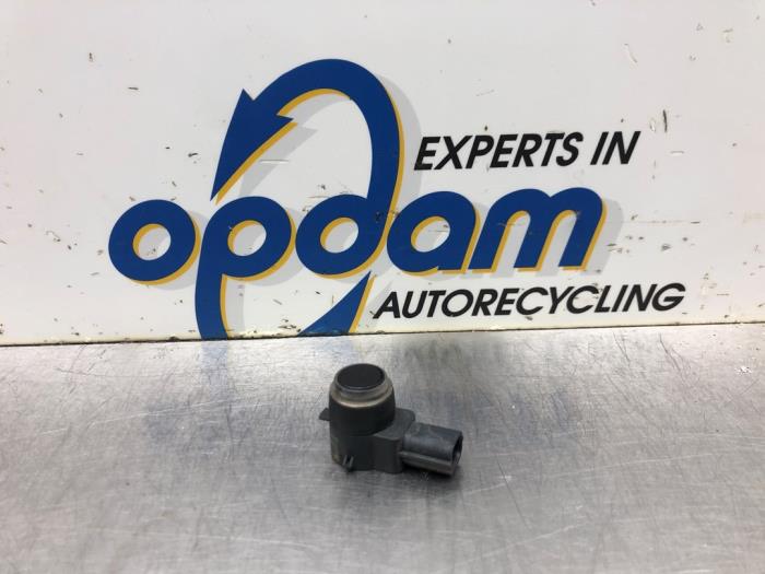Usados Sensor PDC Opel Insignia Sports Tourer 1.4 Turbo 16V Ecotec Precio € 22,00 Norma de margen ofrecido por Gebr Opdam B.V.