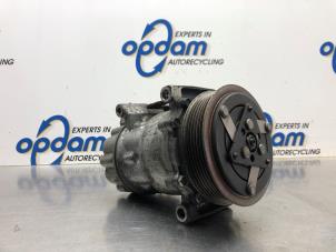 Used Air conditioning pump Peugeot 308 (4A/C) 1.6 HDi 16V FAP Price € 125,00 Margin scheme offered by Gebr Opdam B.V.
