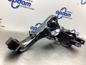 Nuevos Brazo portante izquierda detrás Nissan Qashqai Precio € 151,19 IVA incluido ofrecido por Gebr Opdam B.V.