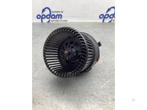 Used Heating and ventilation fan motor Citroen C1 1.0 12V VVT-i Price € 50,00 Margin scheme offered by Gebr Opdam B.V.