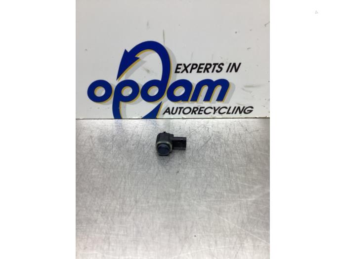 Usados Sensor PDC Volkswagen Golf Plus (5M1/1KP) 1.4 16V Precio € 22,00 Norma de margen ofrecido por Gebr Opdam B.V.