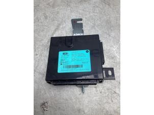 Usados Ordenador body control Kia Stonic (YB) 1.0i T-GDi 12V Precio € 150,00 Norma de margen ofrecido por Gebr Opdam B.V.