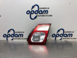 Używane Tylne swiatlo pozycyjne prawe Nissan Almera (N16) 1.8 16V Cena € 35,00 Procedura marży oferowane przez Gebr Opdam B.V.