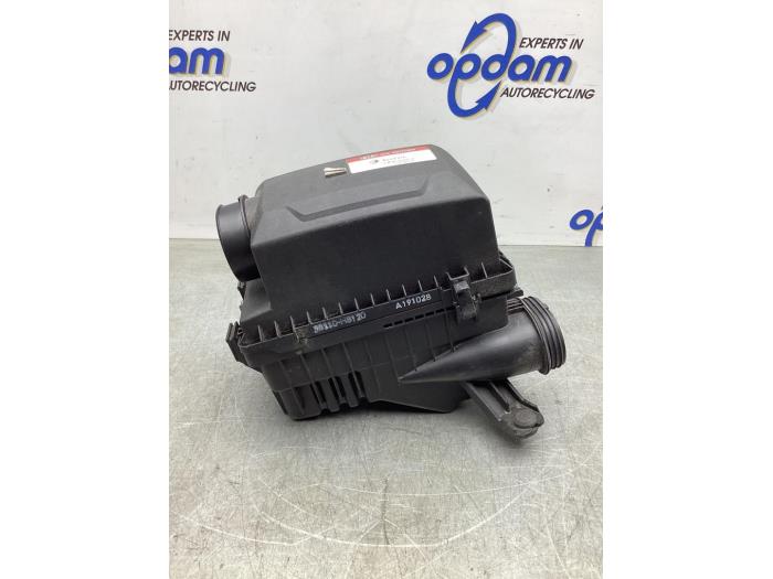 Gebrauchte Luftfiltergehäuse Kia Stonic (YB) 1.0i T-GDi 12V Preis € 75,00 Margenregelung angeboten von Gebr Opdam B.V.