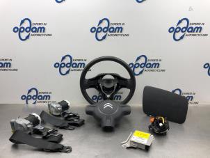 Usados Juego y módulo de airbag Citroen C1 1.0 12V Precio € 450,00 Norma de margen ofrecido por Gebr Opdam B.V.