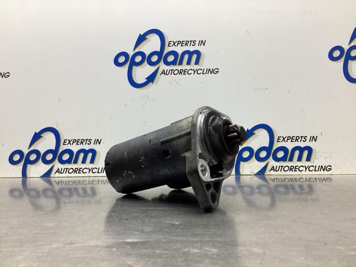 Begagnade Startmotor Volkswagen Golf IV (1J1) 1.6 Pris € 30,00 Marginaltabell erbjuds av Gebr Opdam B.V.