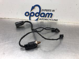 Usados Sensor de presión de combustible Opel Corsa E 1.0 SIDI Turbo 12V Precio € 50,00 Norma de margen ofrecido por Gebr Opdam B.V.