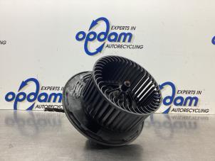 Used Heating and ventilation fan motor BMW 3 serie Touring (E91) 320i 16V Price € 75,00 Margin scheme offered by Gebr Opdam B.V.
