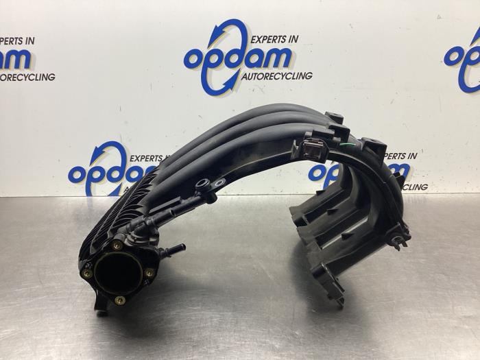Gebrauchte Ansaugbrugge Opel Corsa F (UB/UH/UP) 1.2 12V 75 Preis € 108,00 Margenregelung angeboten von Gebr Opdam B.V.