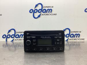 Usagé Radio/Lecteur CD Ford Focus 1 Wagon 1.6 16V Prix € 75,00 Règlement à la marge proposé par Gebr Opdam B.V.