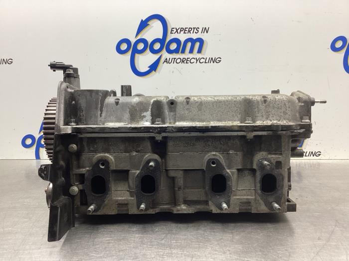 Cylinder head from a Fiat Panda (169) 1.2 Fire 2006