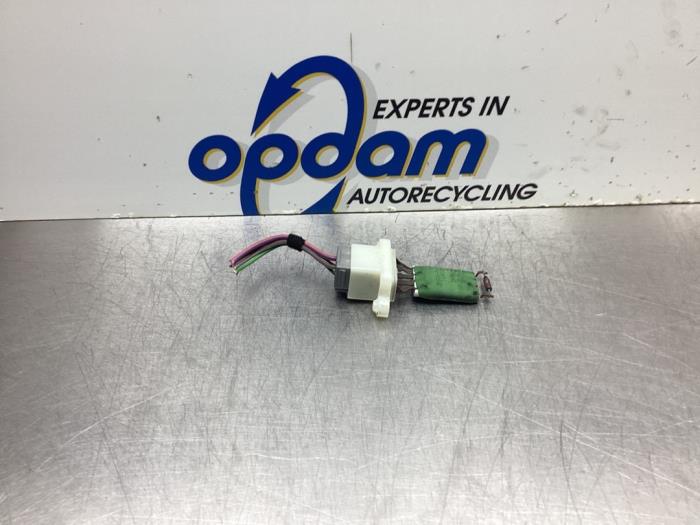 Heater resistor Ford Fiesta 6 1.25 16V 1253185