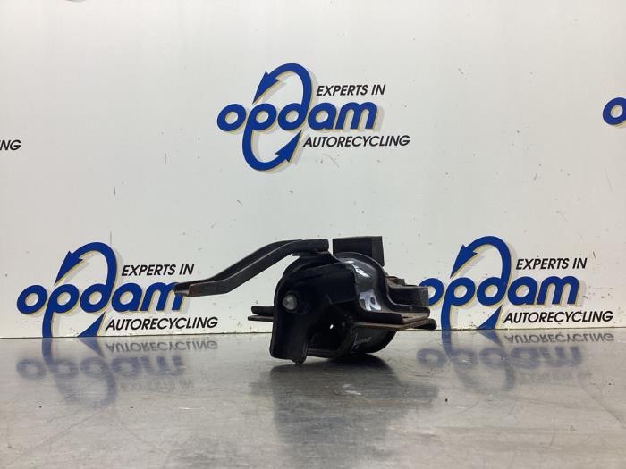 Used Engine mount Hyundai i10 (F5) 1.2i 16V Price € 32,00 Margin scheme offered by Gebr Opdam B.V.
