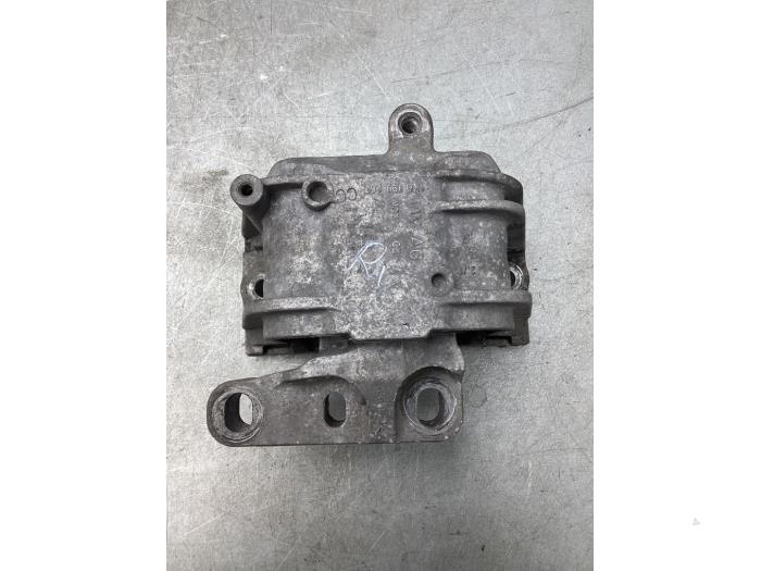 Usagé Support moteur Volkswagen Passat Variant (365) 1.4 TSI 16V Prix € 50,00 Règlement à la marge proposé par Gebr Opdam B.V.