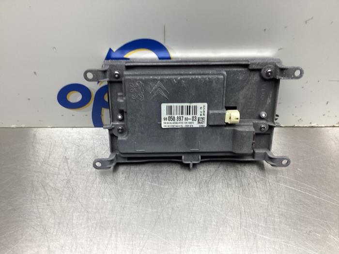 Display Multi Media control unit from a Citroën C4 Grand Picasso (3A) 1.6 HDiF 115 2015