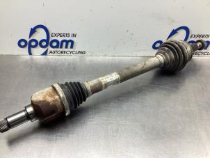 Used Front drive shaft, left Citroen C4 Grand Picasso (3A) 1.6 HDiF 115 Price € 100,00 Margin scheme offered by Gebr Opdam B.V.