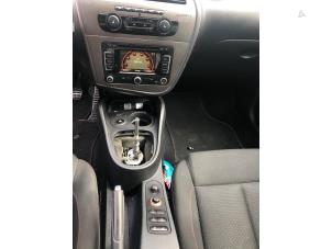Gebrauchte Radio Seat Leon (1P1) 2.0 TDI 16V FR Preis € 350,00 Margenregelung angeboten von Gebr Opdam B.V.