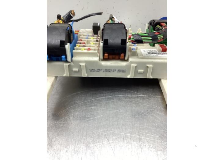 Fuse box Ford C-Max 1.6 16V - 7M5T14A073CB FORD - Gebr Opdam B.V.