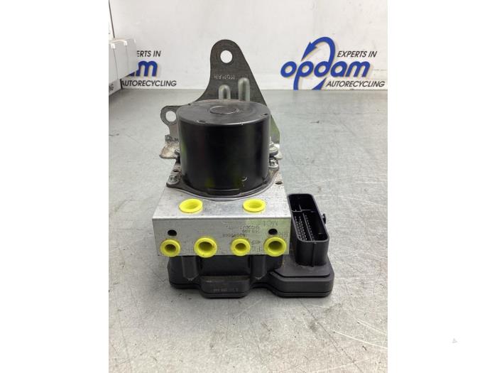 Usagé Pompe ABS Fiat 500 (312) 0.9 TwinAir 85 Prix € 175,00 Règlement à la marge proposé par Gebr Opdam B.V.