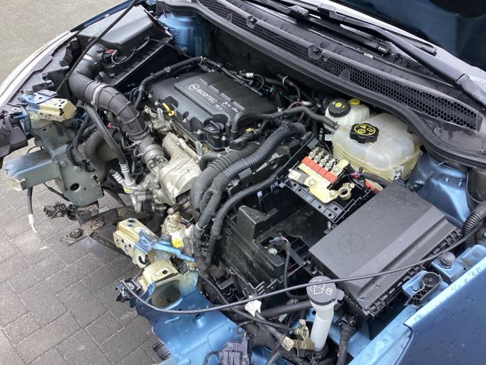 Engine Opel Astra J Sports Tourer 1.4 Turbo 16V - 55589198 A14NET