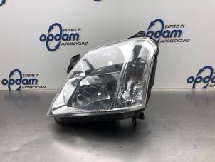 Used Headlight, left Opel Meriva 1.6 16V Price € 50,00 Margin scheme offered by Gebr Opdam B.V.