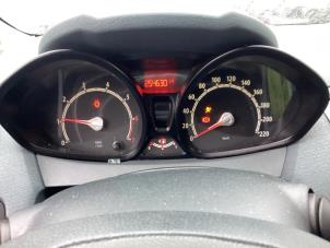 Używane Licznik kilometrów KM Ford Fiesta 6 (JA8) 1.25 16V Cena € 100,00 Procedura marży oferowane przez Gebr Opdam B.V.