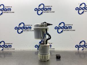 Usagé Pompe essence Citroen C1 1.0 12V Prix € 75,00 Règlement à la marge proposé par Gebr Opdam B.V.