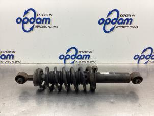 Used Rear shock absorber rod, right Peugeot 407 SW (6E) 2.0 HDiF 16V Price € 50,00 Margin scheme offered by Gebr Opdam B.V.