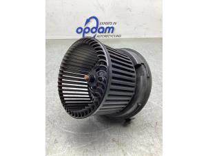 Usados Motor de ventilador de calefactor Citroen C1 1.0 12V VVT-i Precio € 35,00 Norma de margen ofrecido por Gebr Opdam B.V.