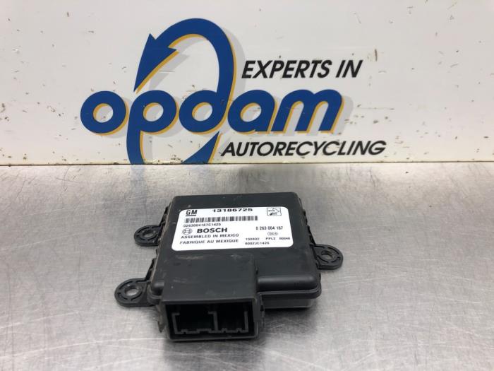 Begagnade PDC-modul Opel Corsa D 1.4 Euro 5 Pris € 45,00 Marginaltabell erbjuds av Gebr Opdam B.V.