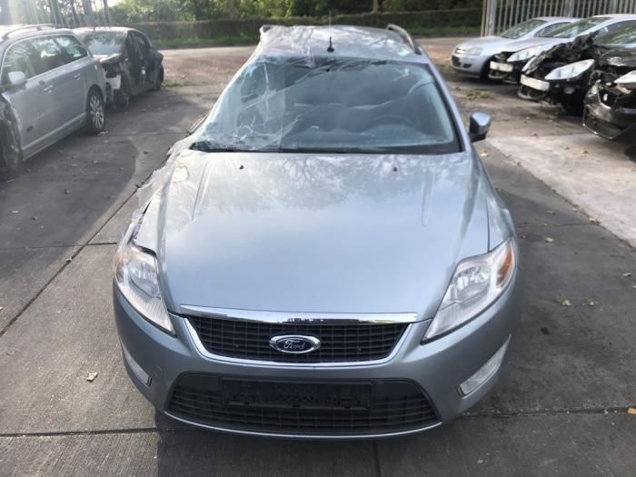 Używane Grill Ford Mondeo IV Wagon 2.0 16V Cena € 54,00 Procedura marży oferowane przez Gebr Opdam B.V.