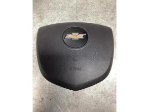 Usados Airbag izquierda (volante) Chevrolet Spark (M300) 1.0 16V Bifuel Precio € 50,00 Norma de margen ofrecido por Gebr Opdam B.V.