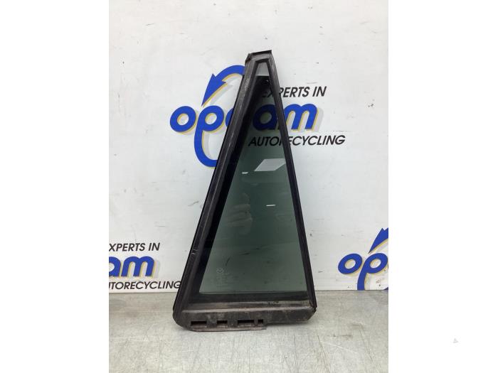 Usados Ventanilla triangular derecha detrás Mazda CX-5 I (KE,GH) 2.0 SkyActiv-G 16V 4WD Precio de solicitud ofrecido por Gebr Opdam B.V.