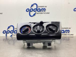 Usados Panel de control de calefacción Lancia Ypsilon (312) 0.9 TwinAir 80 Precio € 75,00 Norma de margen ofrecido por Gebr Opdam B.V.