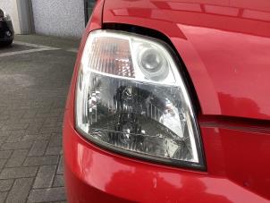 Used Headlight, right Kia Picanto (BA) 1.0 12V Price € 50,00 Margin scheme offered by Gebr Opdam B.V.