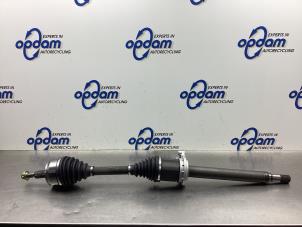 New Front drive shaft, right Volkswagen Transporter Price € 423,44 Inclusive VAT offered by Gebr Opdam B.V.