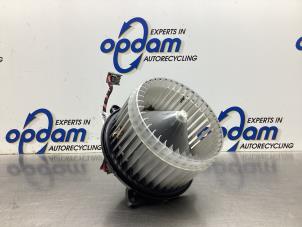Used Heating and ventilation fan motor Chevrolet Cruze (300) 1.8 16V VVT Price € 60,00 Margin scheme offered by Gebr Opdam B.V.