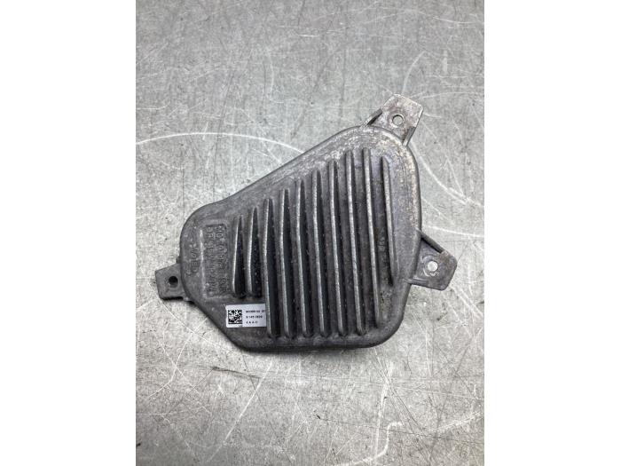Daylight LED module from a BMW X1 (F48) sDrive 20i 2.0 16V Twin Power Turbo 2019