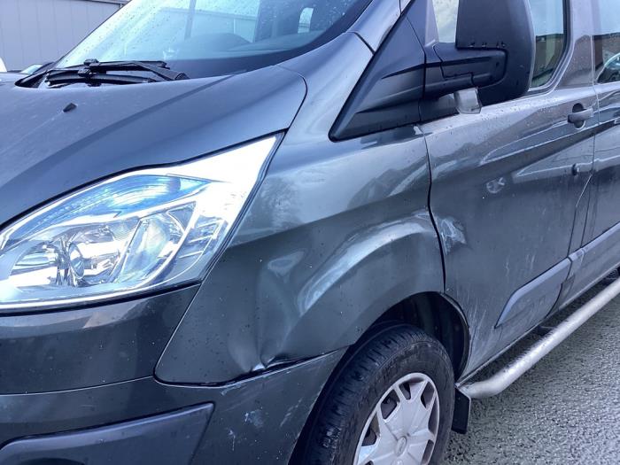 Front end, complete from a Ford Transit Custom 2.2 TDCi 16V 2015