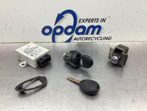 Used Set of cylinder locks (complete) Mini Mini Cooper S (R53) 1.6 16V Price € 100,00 Margin scheme offered by Gebr Opdam B.V.