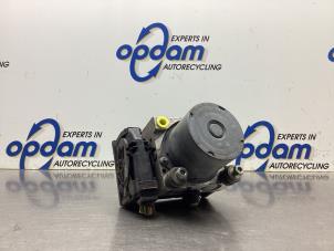 Used ABS pump Citroen C4 Berline (LC) 1.6 16V Price € 150,00 Margin scheme offered by Gebr Opdam B.V.